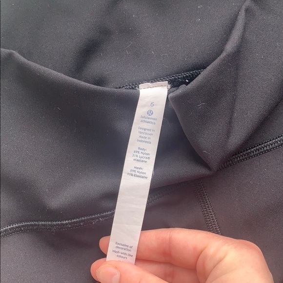 LULULEMON CROPPED LEGGINGS - Picture 2 of 3